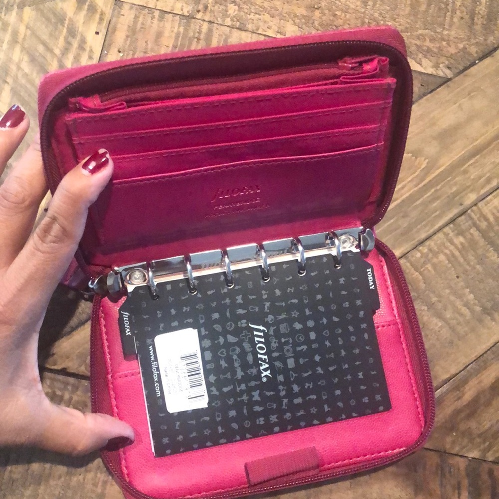 Filofax pocket organizer